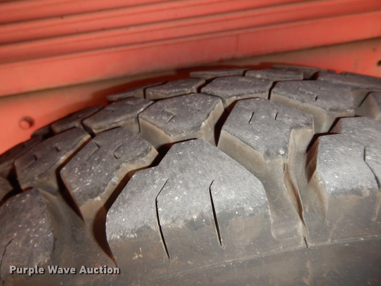 image for item GK9695 1981 Oshkosh V-1844M  aerial platform ladder truck