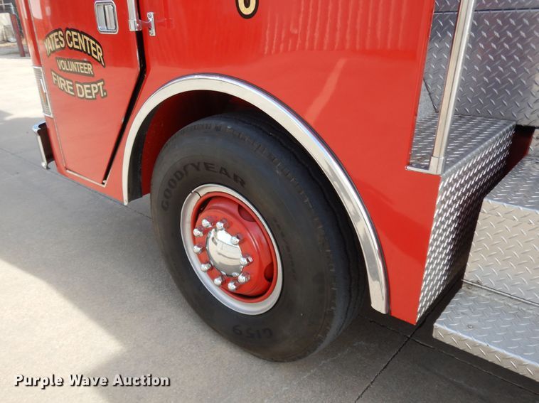 image for item GK9695 1981 Oshkosh V-1844M  aerial platform ladder truck