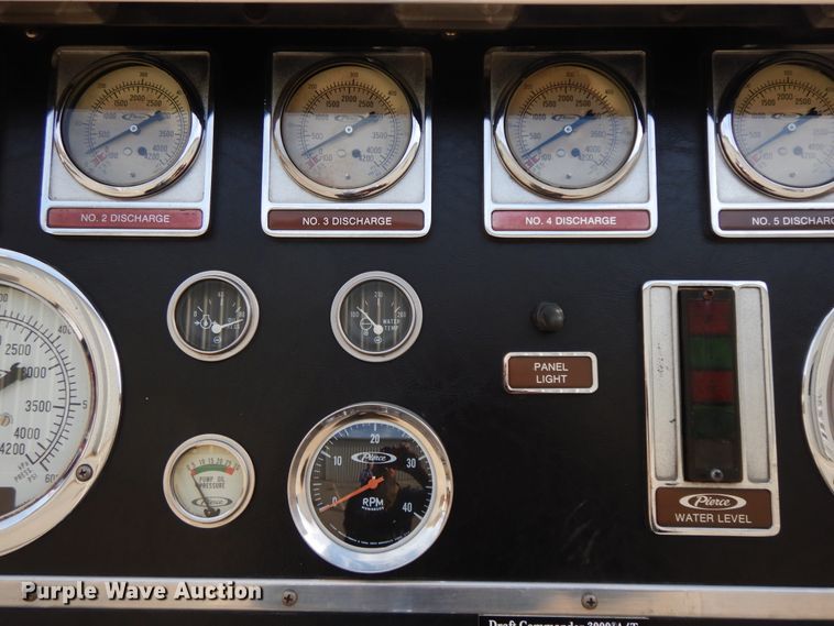 image for item GK9695 1981 Oshkosh V-1844M  aerial platform ladder truck