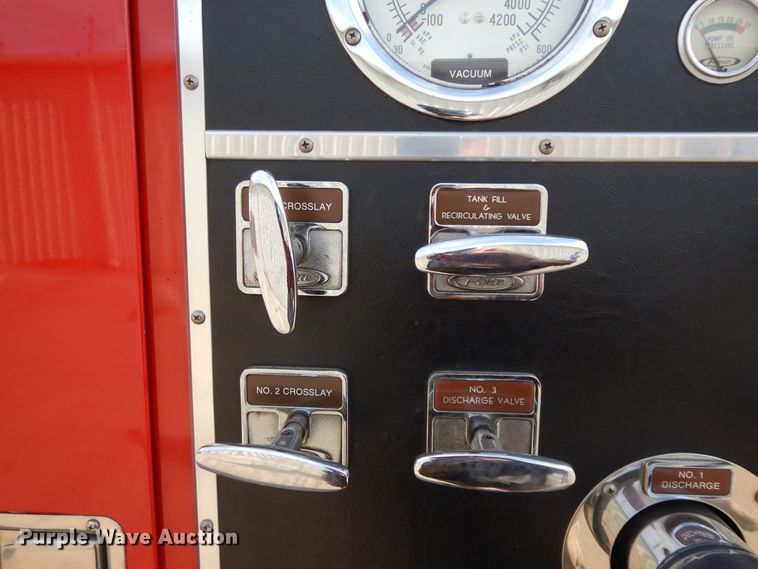 image for item GK9695 1981 Oshkosh V-1844M  aerial platform ladder truck