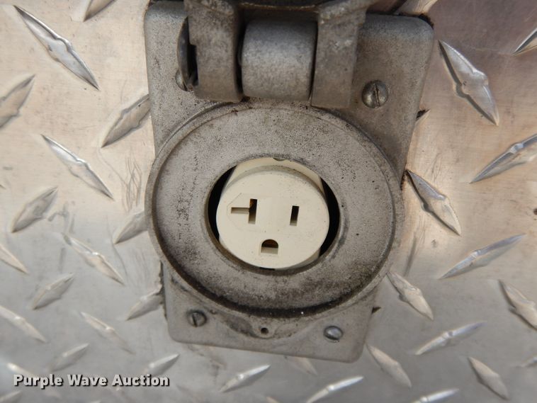 image for item GK9695 1981 Oshkosh V-1844M  aerial platform ladder truck