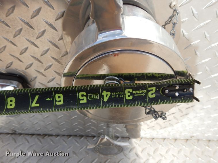 image for item GK9695 1981 Oshkosh V-1844M  aerial platform ladder truck