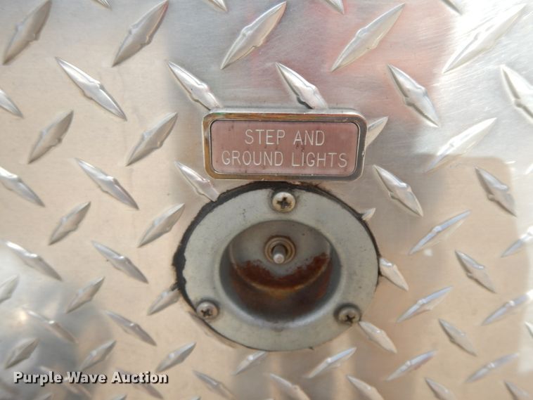 image for item GK9695 1981 Oshkosh V-1844M  aerial platform ladder truck