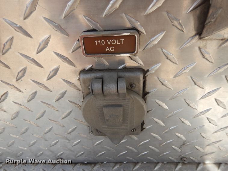 image for item GK9695 1981 Oshkosh V-1844M  aerial platform ladder truck