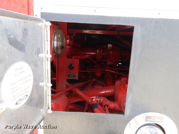 image for item GK9695 1981 Oshkosh V-1844M  aerial platform ladder truck