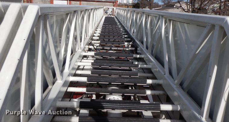 image for item GK9695 1981 Oshkosh V-1844M  aerial platform ladder truck