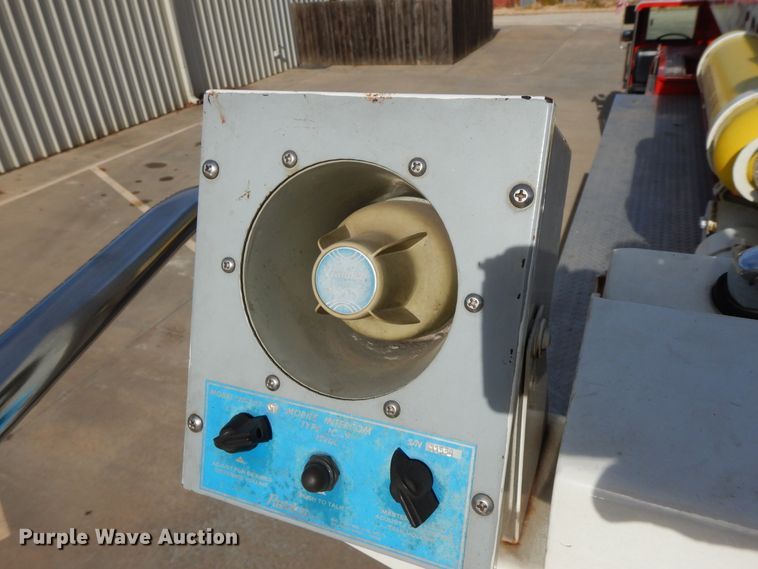 image for item GK9695 1981 Oshkosh V-1844M  aerial platform ladder truck