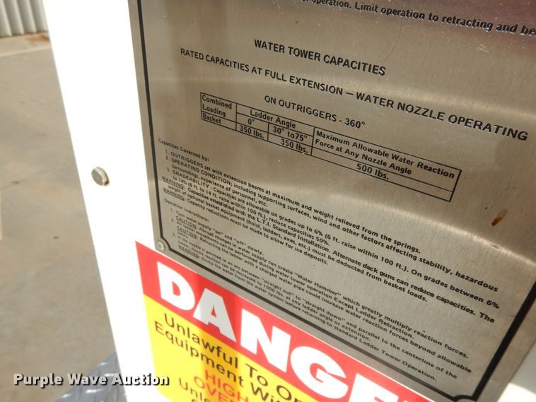 image for item GK9695 1981 Oshkosh V-1844M  aerial platform ladder truck