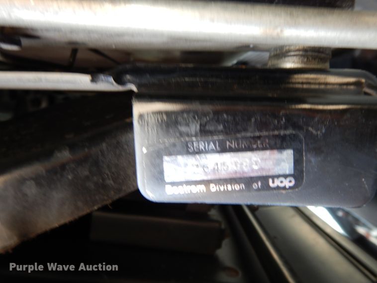 image for item GK9695 1981 Oshkosh V-1844M  aerial platform ladder truck