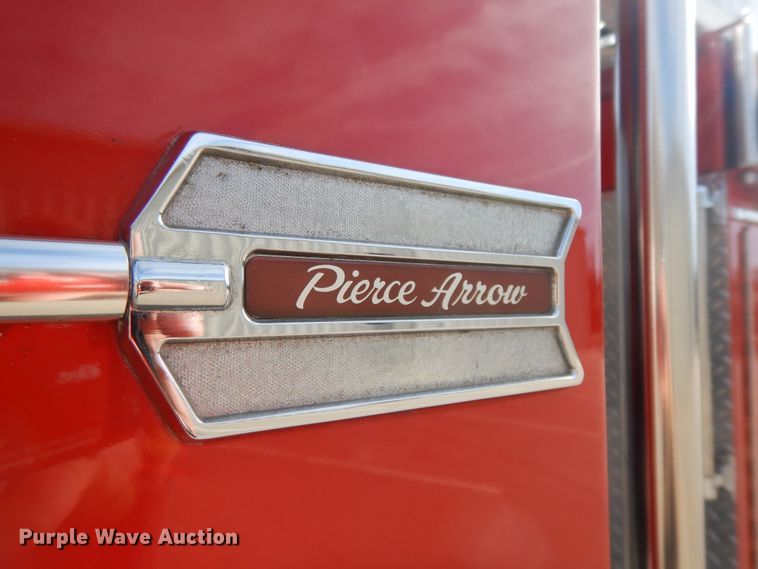 image for item GK9695 1981 Oshkosh V-1844M  aerial platform ladder truck