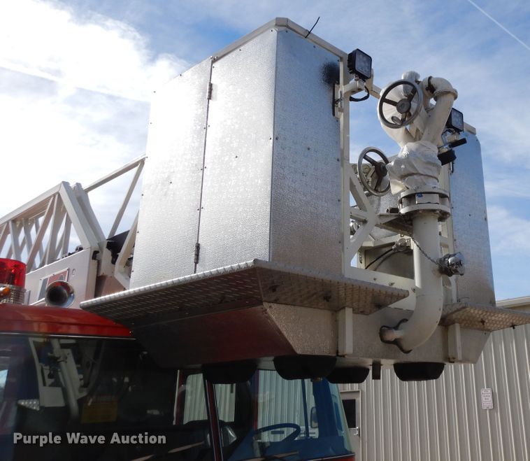 image for item GK9695 1981 Oshkosh V-1844M  aerial platform ladder truck