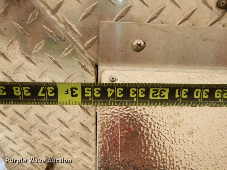 image for item GK9695 1981 Oshkosh V-1844M  aerial platform ladder truck