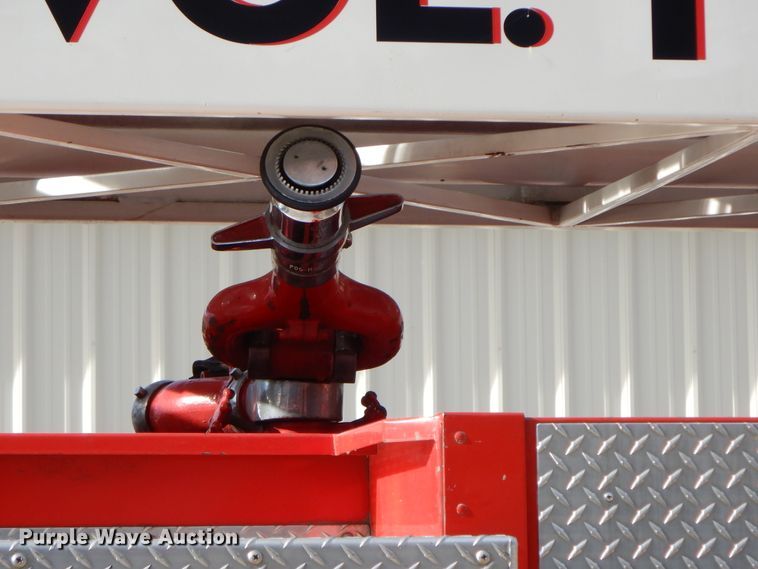 image for item GK9695 1981 Oshkosh V-1844M  aerial platform ladder truck