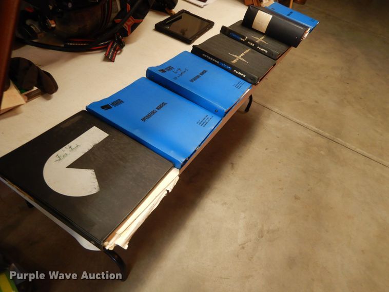 image for item GK9695 1981 Oshkosh V-1844M  aerial platform ladder truck