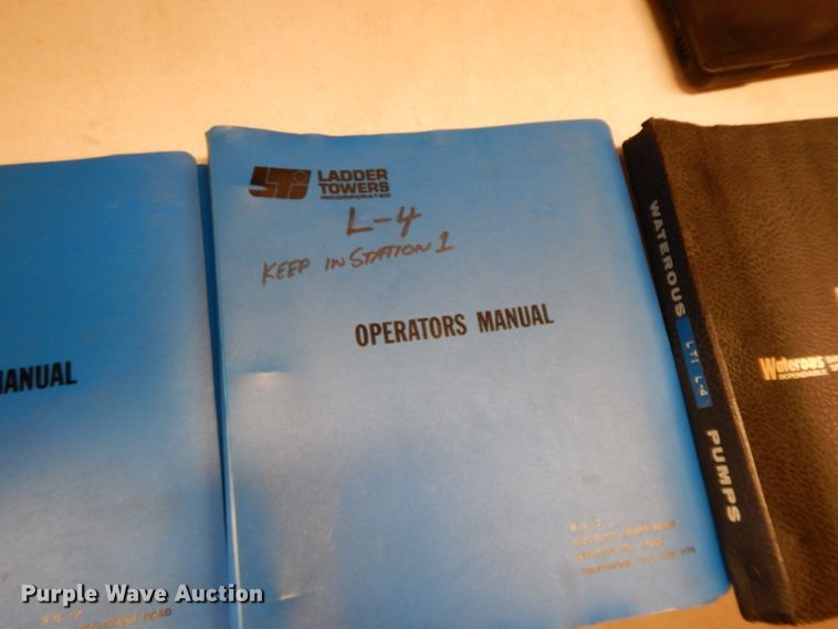 image for item GK9695 1981 Oshkosh V-1844M  aerial platform ladder truck