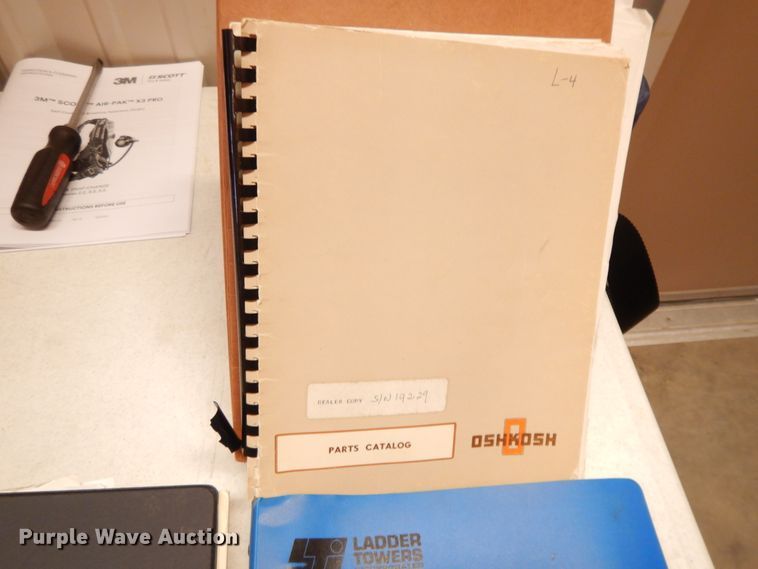 image for item GK9695 1981 Oshkosh V-1844M  aerial platform ladder truck