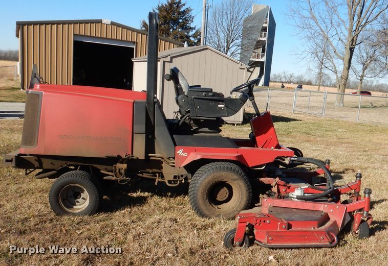 image for item HE9327 2013 Toro Groundsmaster 4100D  lawn mower