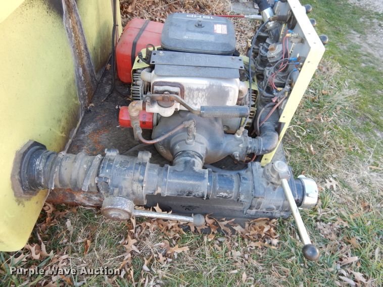 image for item HE9328 Brush fire apparatus