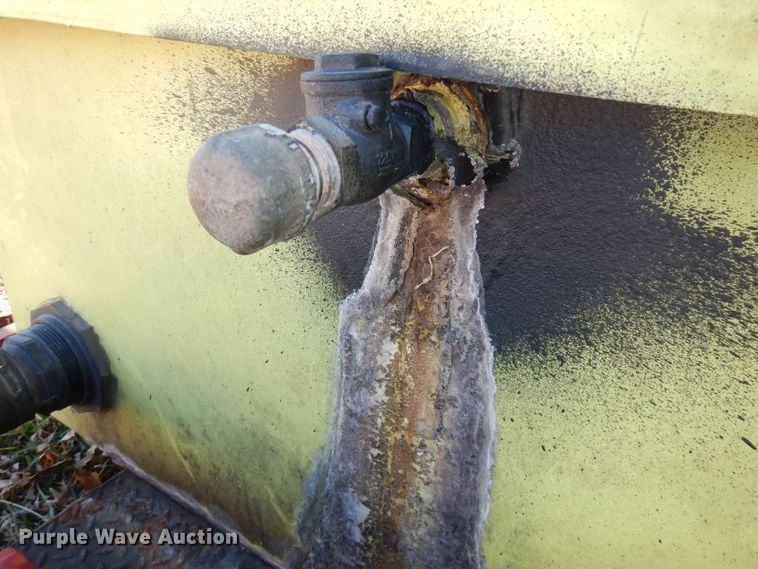 image for item HE9328 Brush fire apparatus