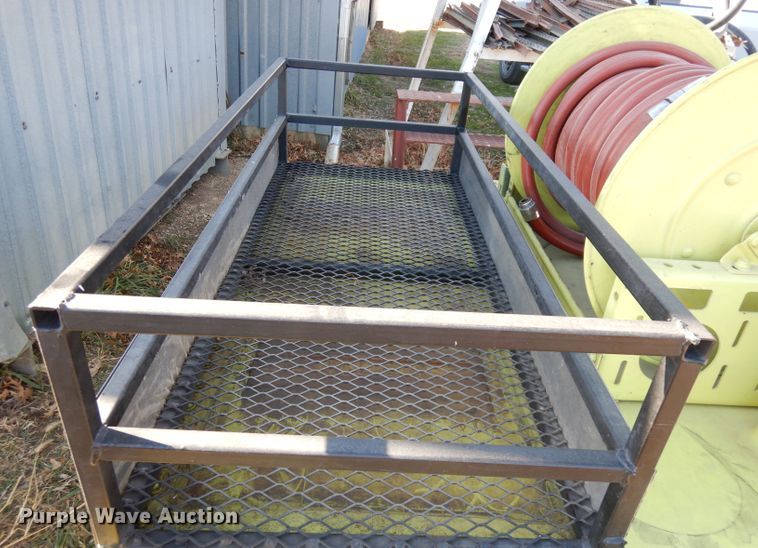 image for item HE9328 Brush fire apparatus