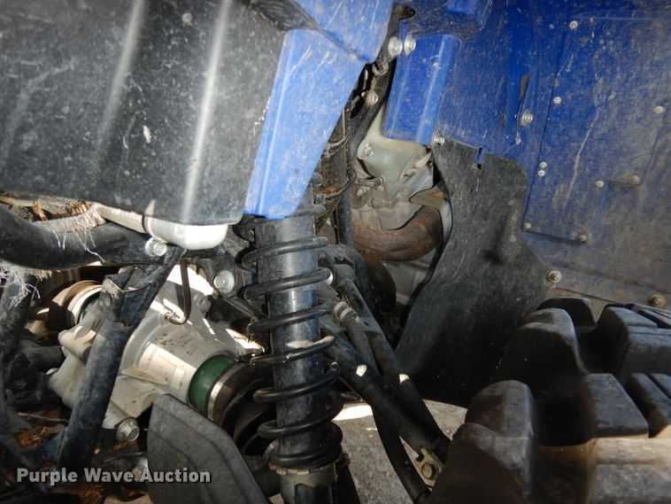 image for item HE9334 2010 Yamaha Grizzly 550 FI ATV