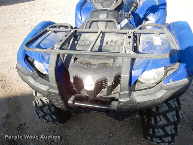 image for item HE9334 2010 Yamaha Grizzly 550 FI ATV