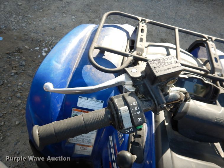 image for item HE9334 2010 Yamaha Grizzly 550 FI ATV