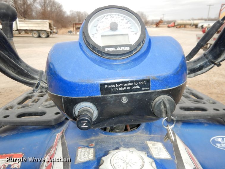 image for item HE9335 2004 Polaris Sportsman 500 HO ATV