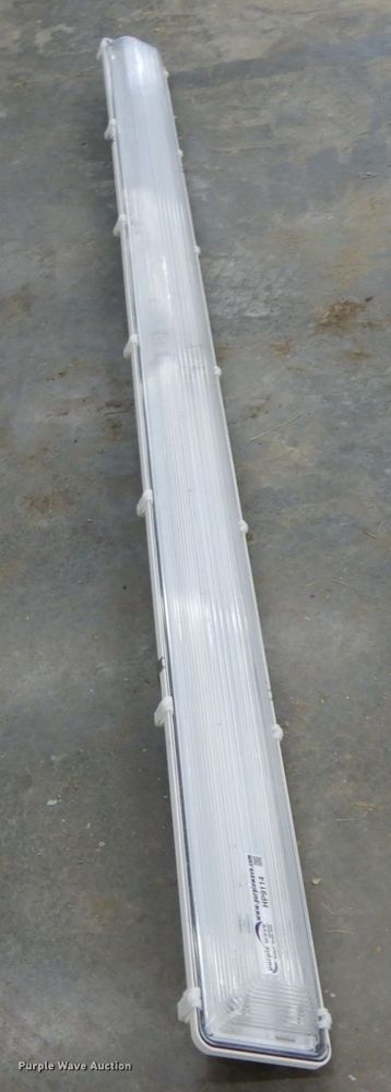 image for item HP9114 (12) light fixtures