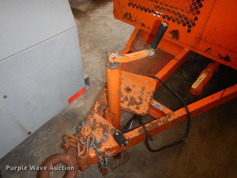 image for item HP9115 Sewer Equipment Co. of America 747FR2000 sewer jetter trailer