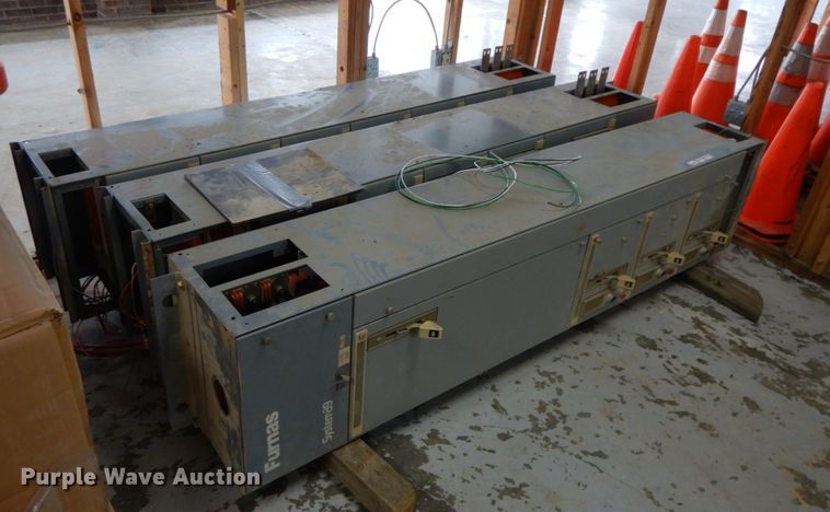 image for item HP9117 (3) breaker boxes