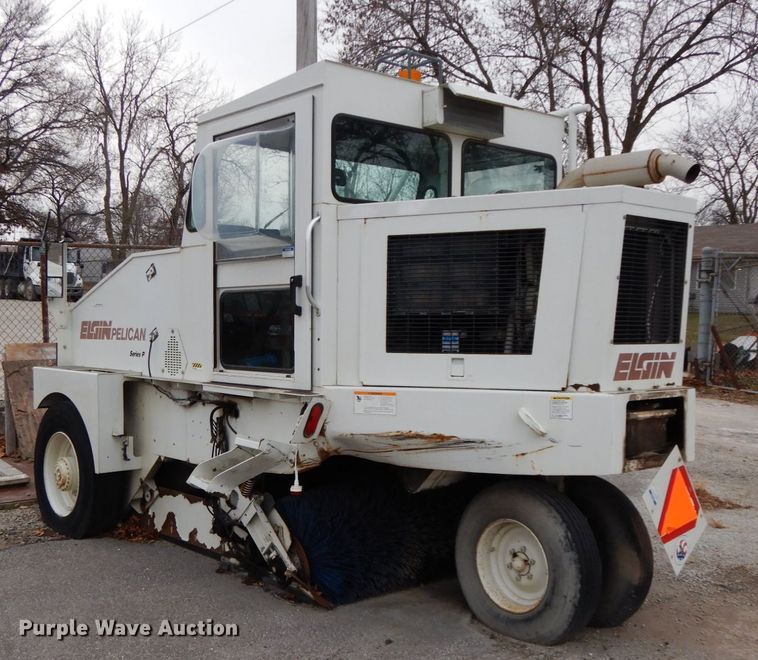image for item HP9119 Elgin Pelican P  street sweeper