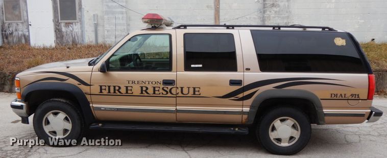 image for item HP9127 1999 Chevrolet Suburban  SUV