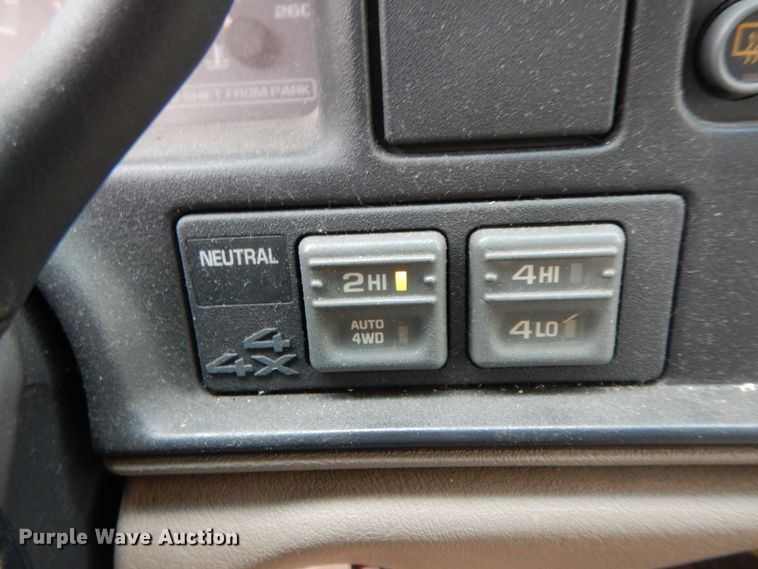 image for item HP9127 1999 Chevrolet Suburban  SUV