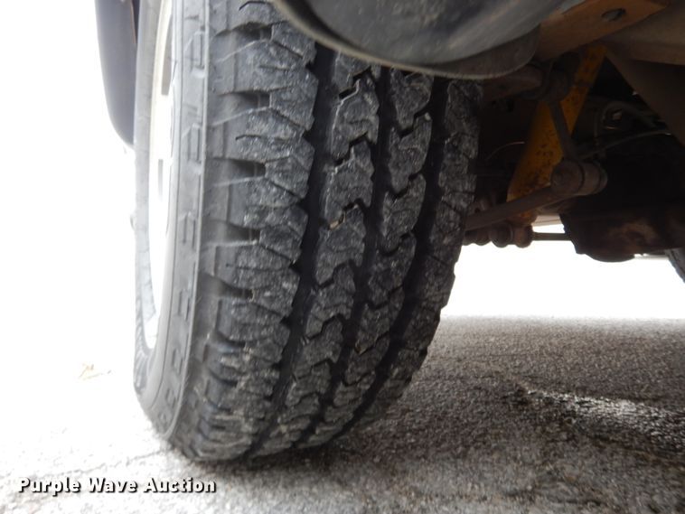 image for item HP9127 1999 Chevrolet Suburban  SUV