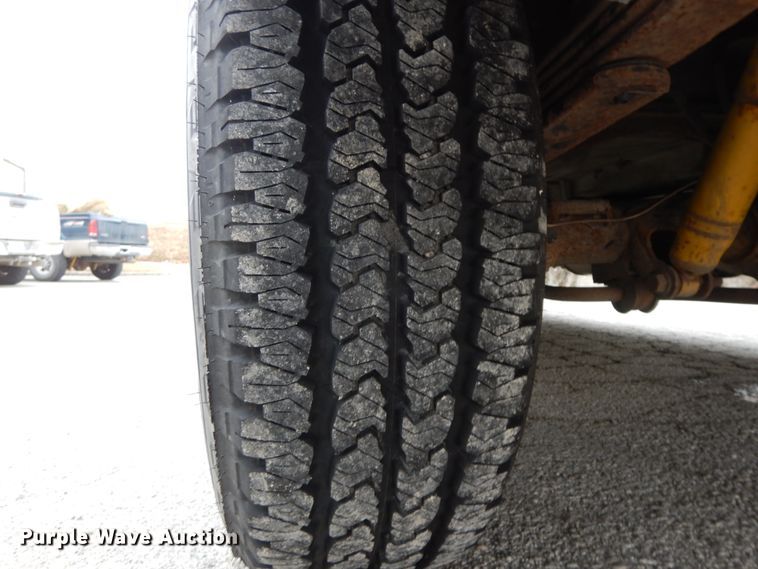 image for item HP9127 1999 Chevrolet Suburban  SUV