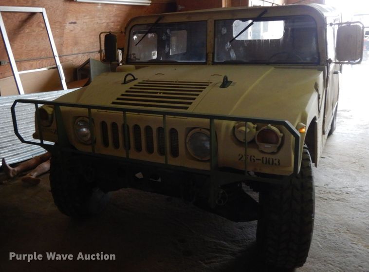 image for item HP9128 American General M998 Humvee  SUV