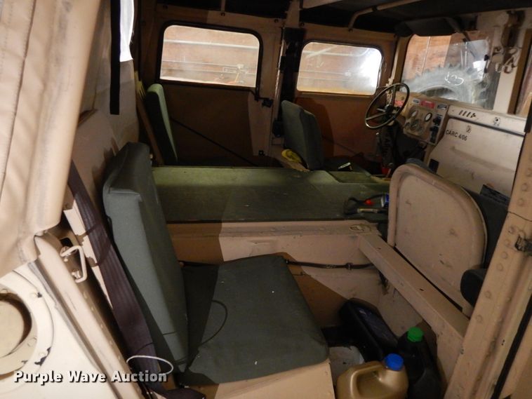 image for item HP9128 American General M998 Humvee  SUV