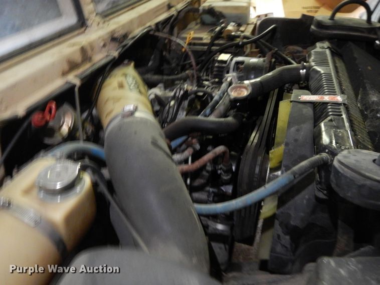 image for item HP9128 American General M998 Humvee  SUV