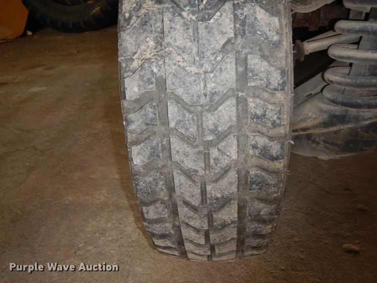 image for item HP9128 American General M998 Humvee  SUV