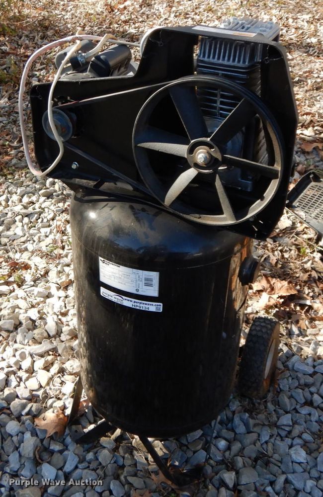 image for item HP9134 Industrial Air IL1983013  air compressor