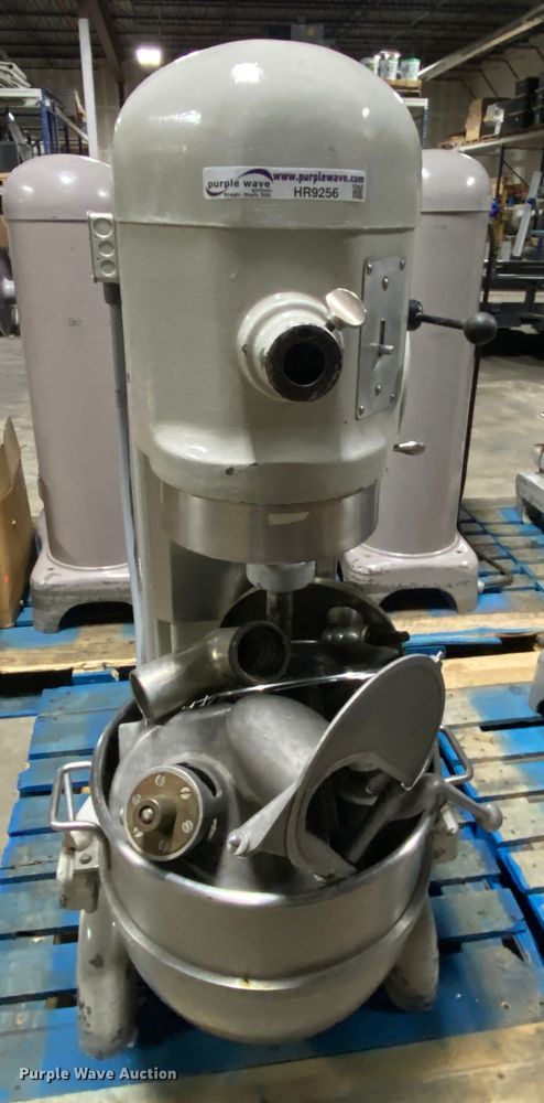 image for item HR9256 Hobart H600 mixer