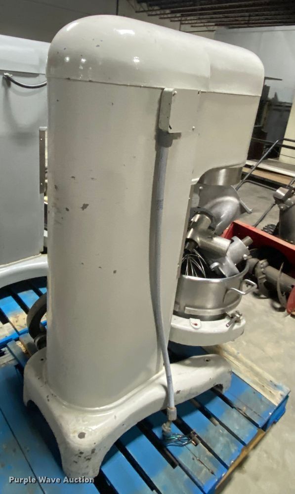 image for item HR9256 Hobart H600 mixer