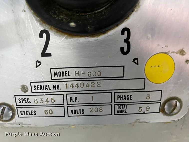 image for item HR9256 Hobart H600 mixer