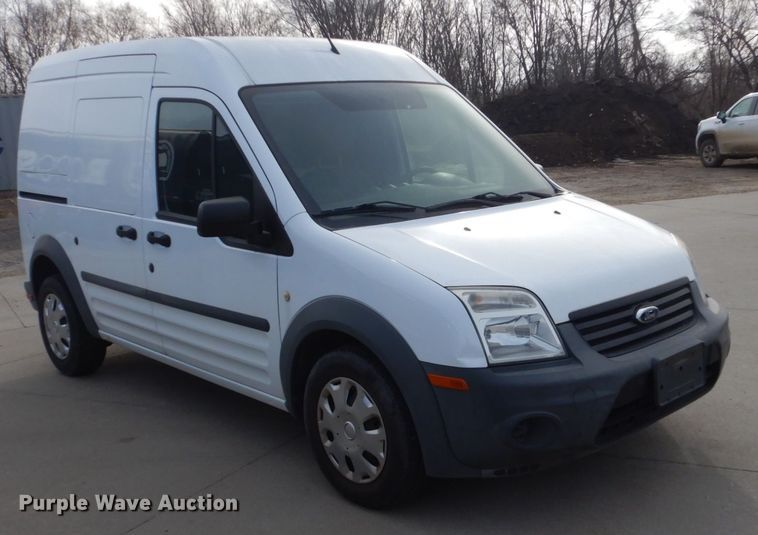 image for item HU9841 2010 Ford Transit Connect  van