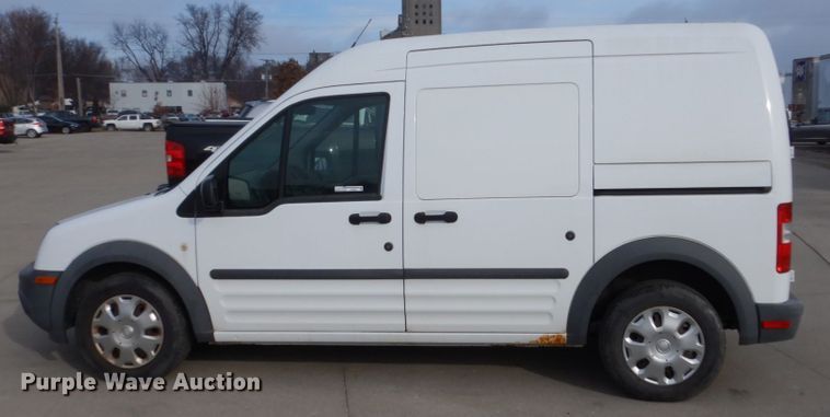 image for item HU9841 2010 Ford Transit Connect  van