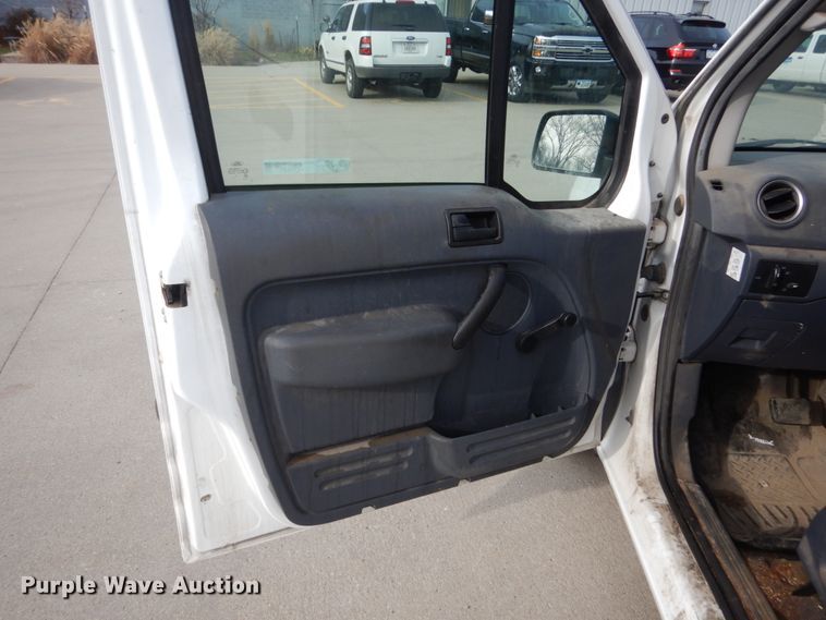 image for item HU9841 2010 Ford Transit Connect  van