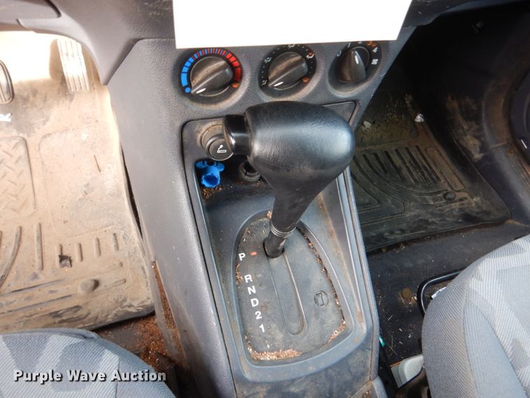 image for item HU9841 2010 Ford Transit Connect  van