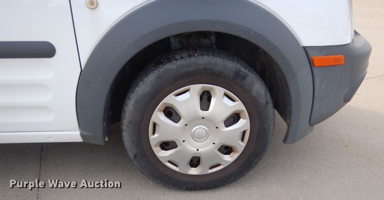 image for item HU9841 2010 Ford Transit Connect  van