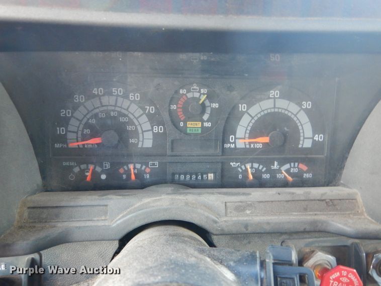 image for item HV9568 1997 Chevrolet C8500  dump truck